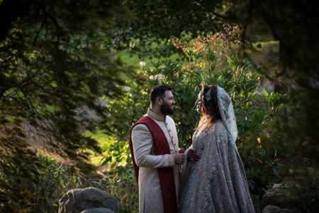 ikonik-visuals-asian-photography-peterborough-bride-groom